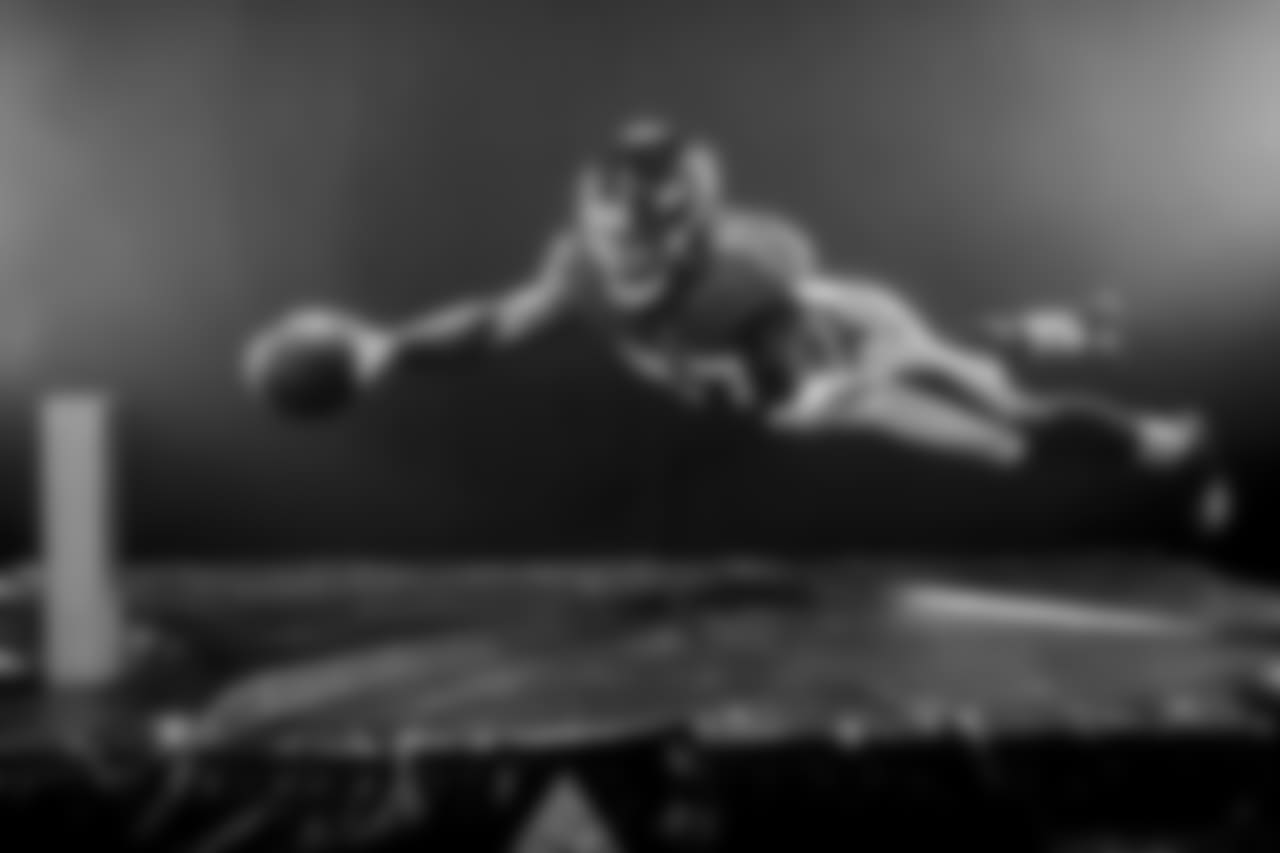 RB Buck Allen