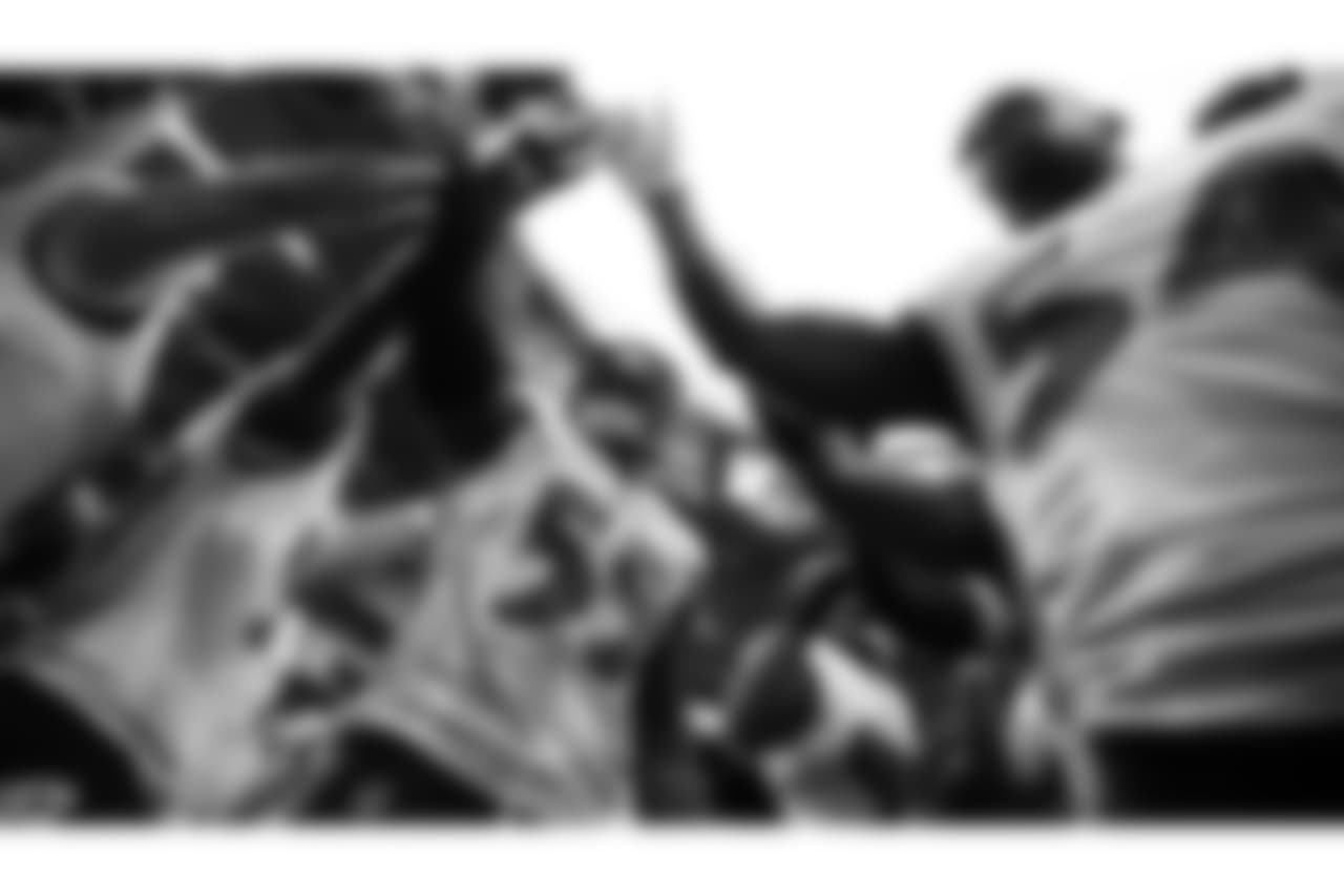 Pregame_120218__0000s_0007_SH1_1342