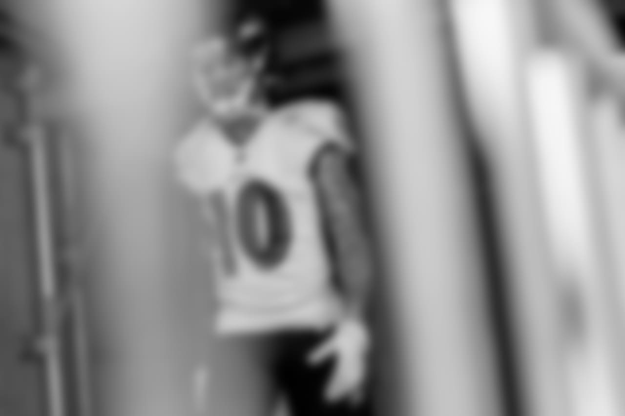 WR Chris Moore
