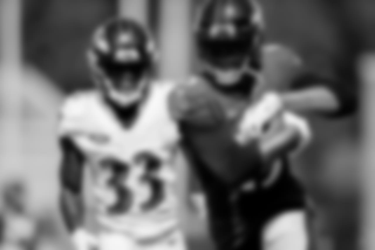 WR Michael Crabtree