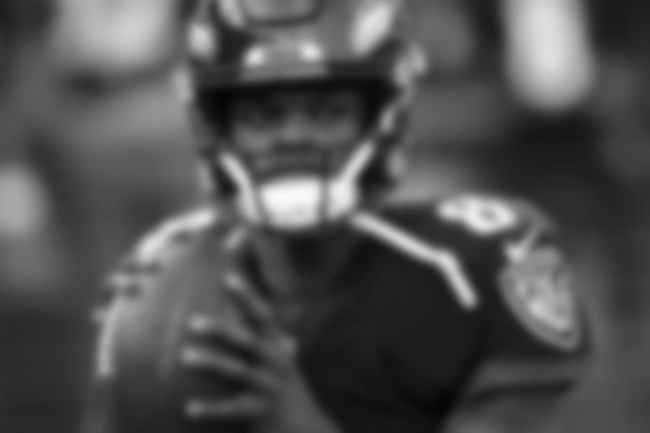 Baltimore Ravens quarterback Lamar Jackson warms up before an NFL football game against the Cleveland Browns, Sunday, Dec. 30, 2018, in Baltimore. (AP Photo/Nick Wass)