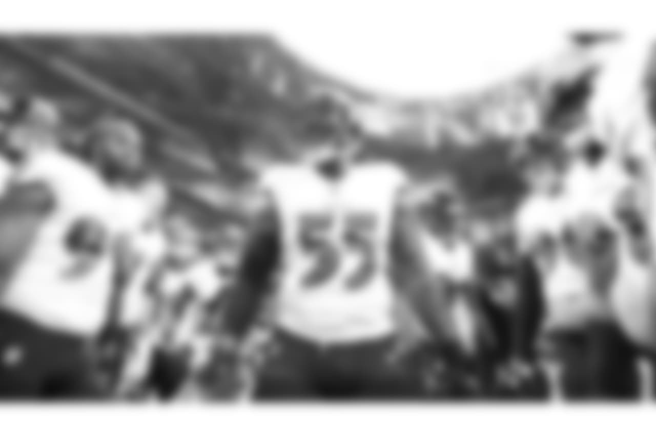 Pregame_120218__0000s_0008_SH1_1308