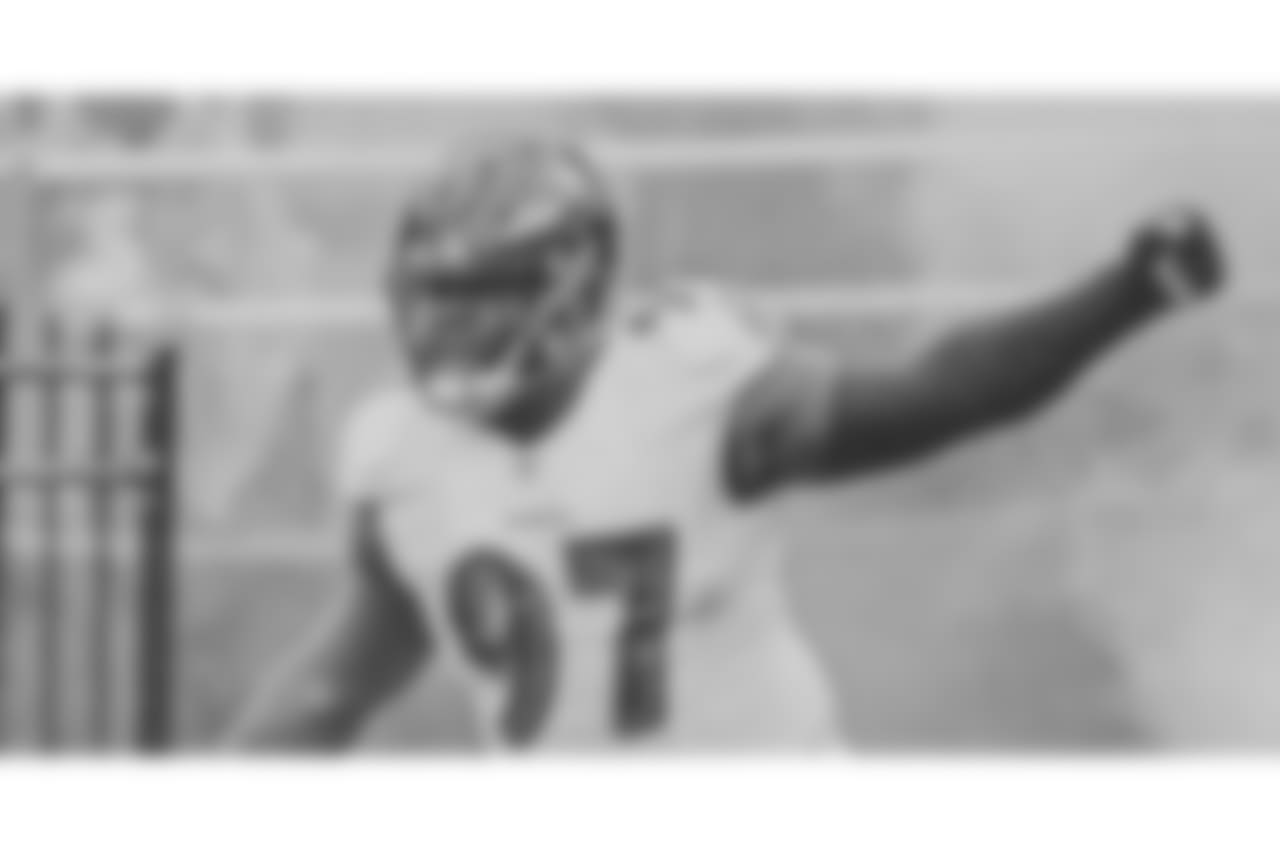 @mpierce_97 (Michael Pierce) Matthew 24:6
You will hear of wars and rumors of wars, but see to it that you are not alarmed. Such things must happen, but the end is still to come. #ThursdayNightFootball 🦍⏱