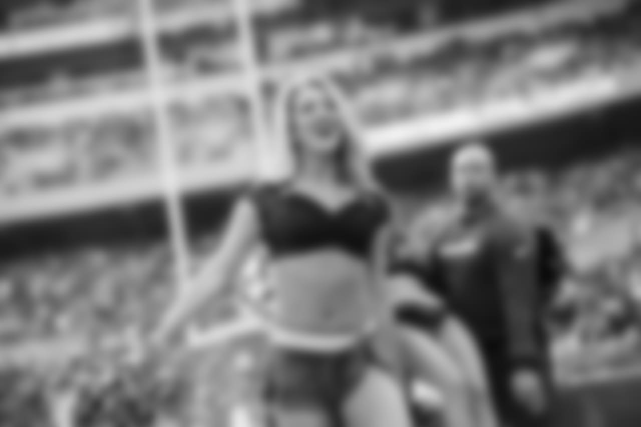JILL_CHEER_GAME_7-11