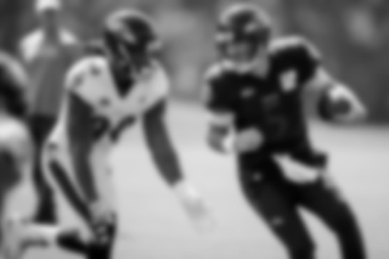 OLB Za'Darius Smith and QB Joe Flacco
