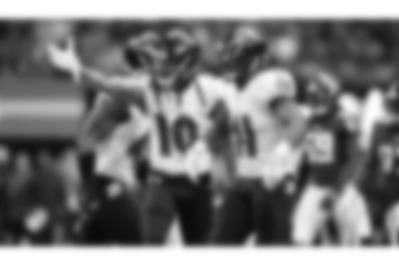 @mulatto10 (Chris Moore) 🍽 🍽 🍽