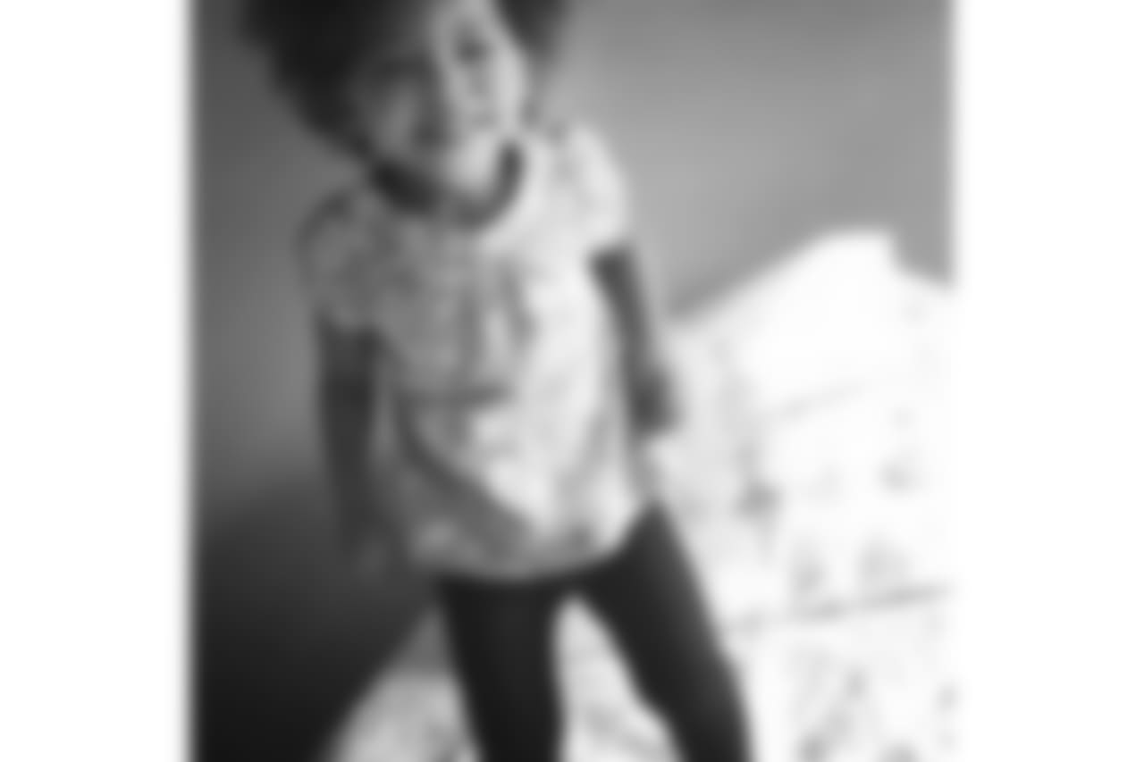 @man_dammn9 (Matthew Judon) Aniyah’s moving into her BKB. Now the whole house with the @nestbedding fam!!