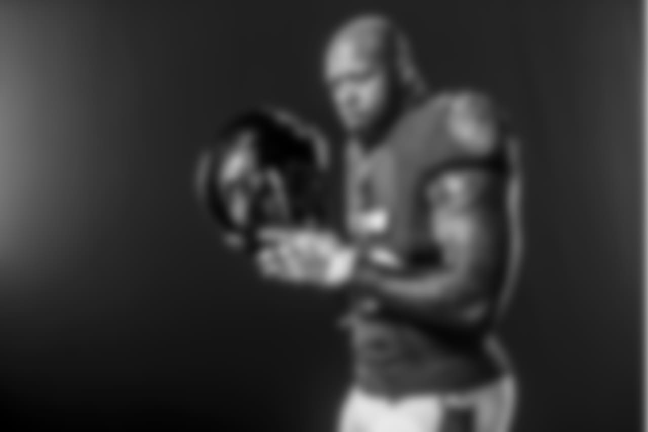 OLB Terrell Suggs
