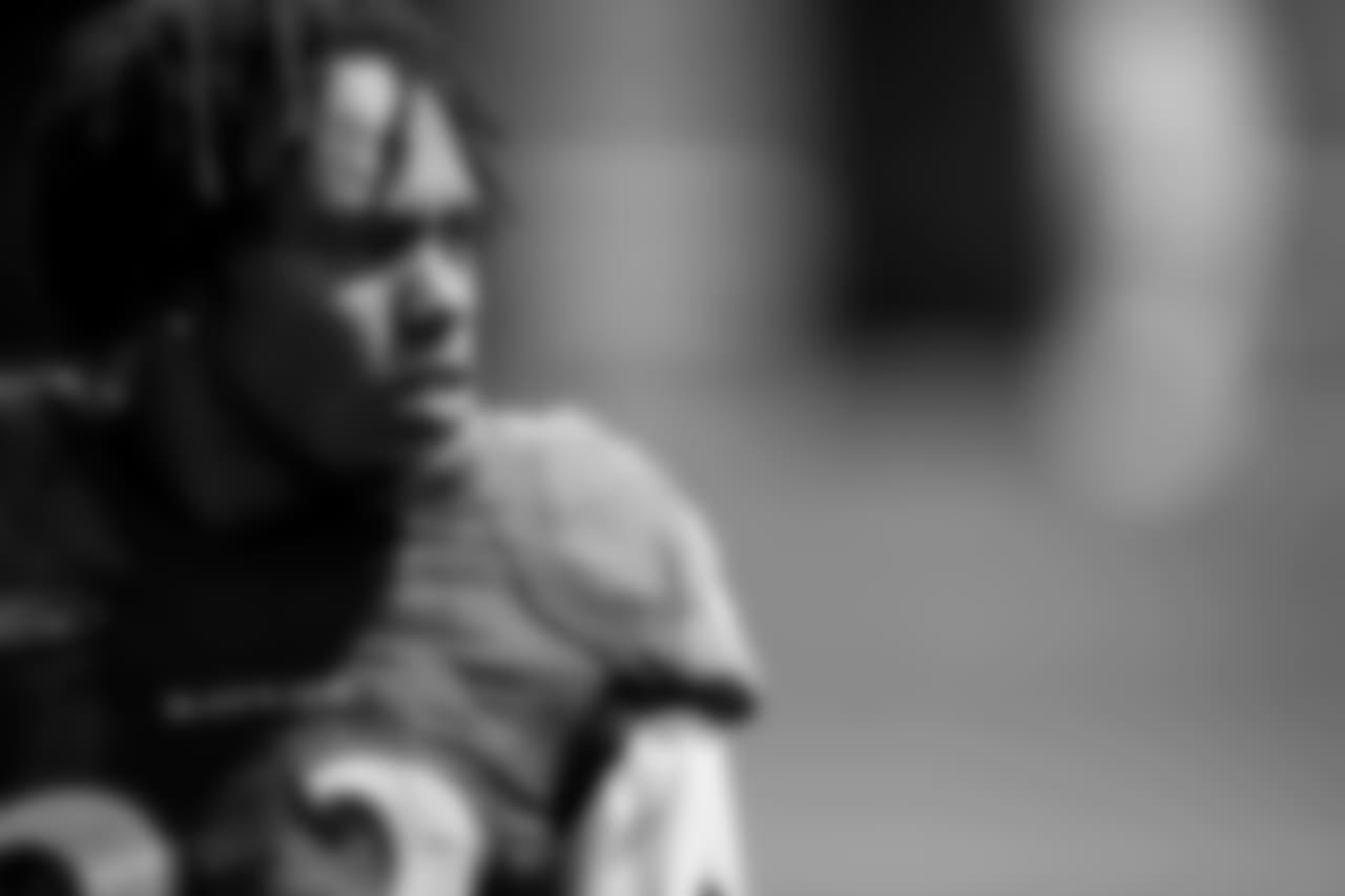 CB Cyrus Jones