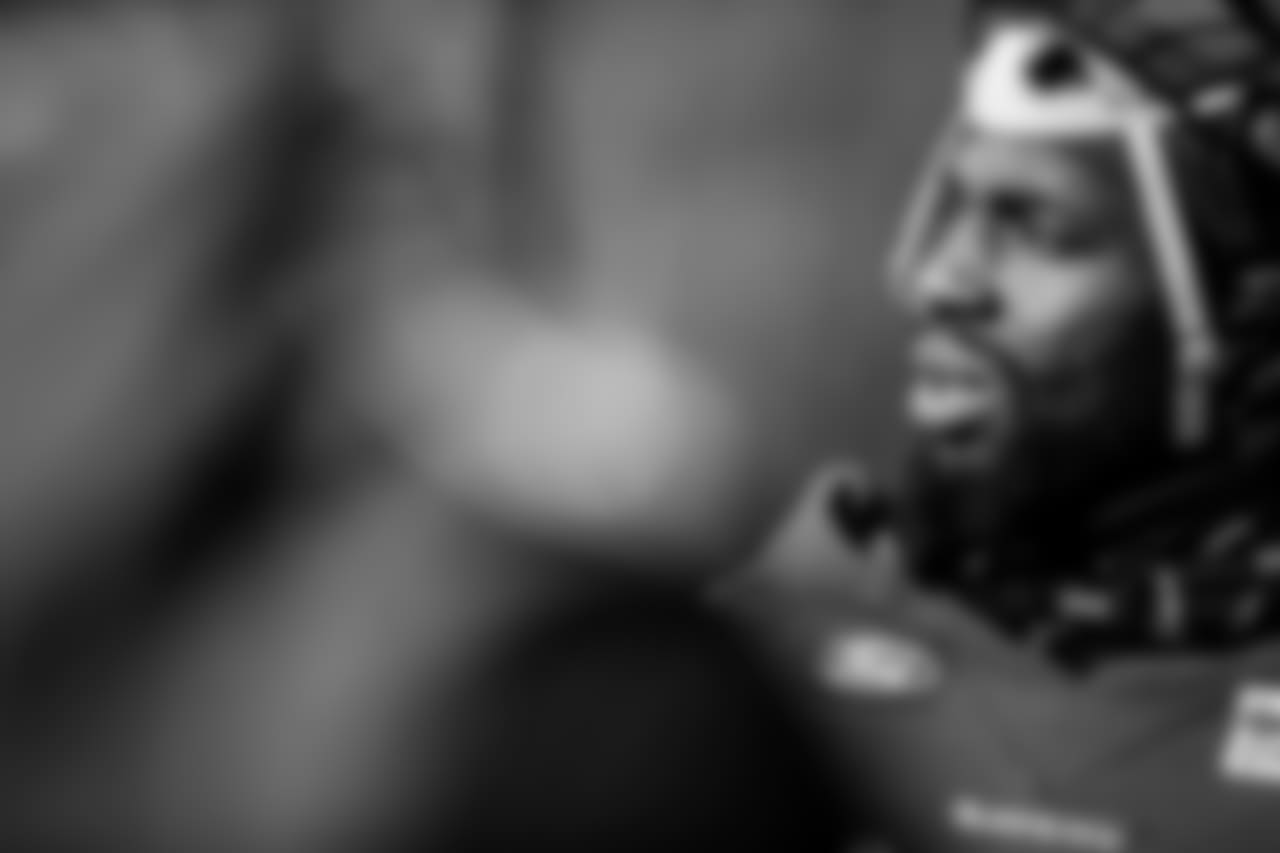 OLB Matthew Judon