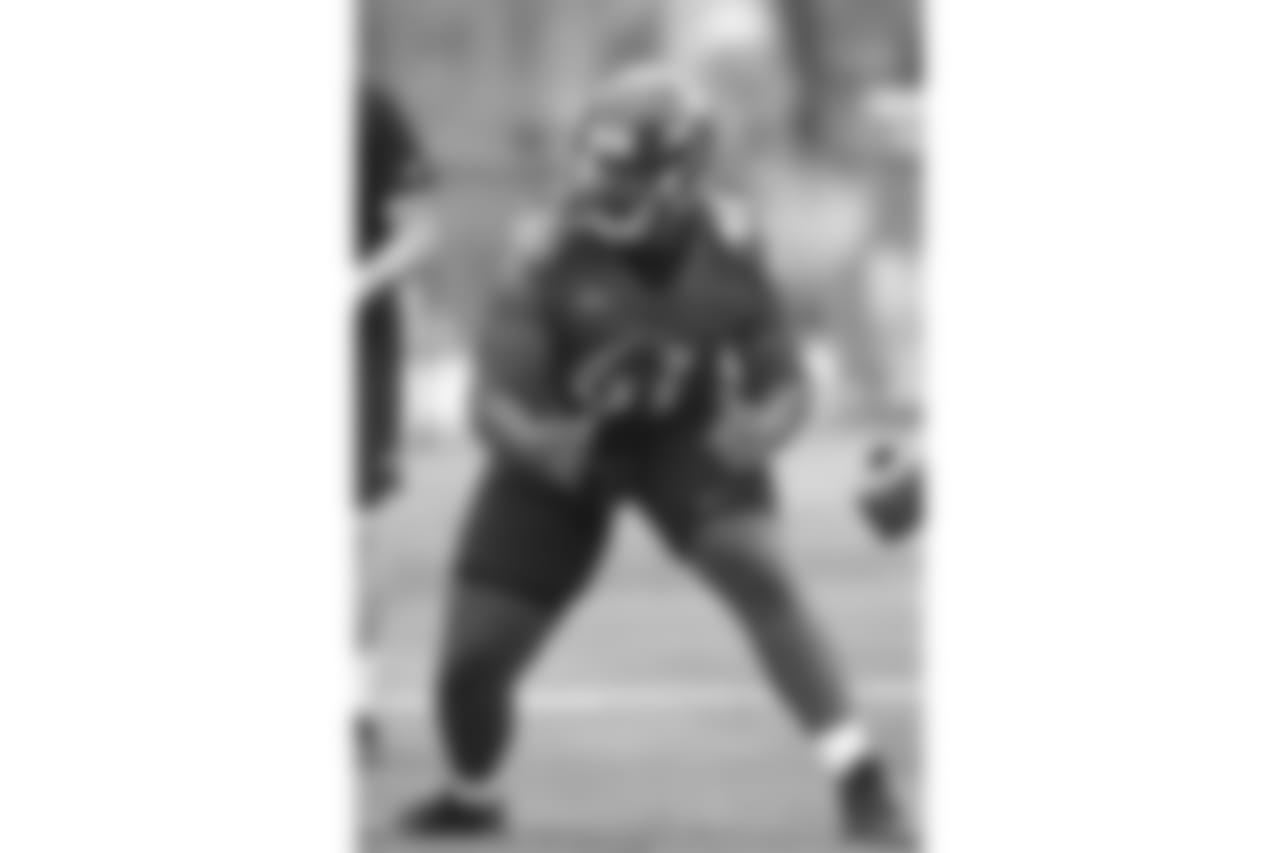 **G/C Alex Thompson (Arizona Hotshots)**
The undrafted Monmouth blocker signed with the Ravens last offseason but he was placed on the reserve/did not report list at the start of training camp.
