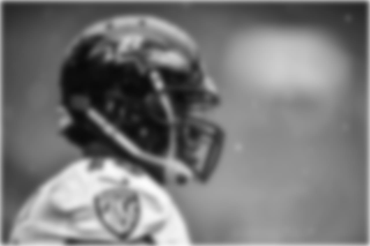 @zeus__78 (Orlando Brown Jr.) Art of perseverance...🙏🏾