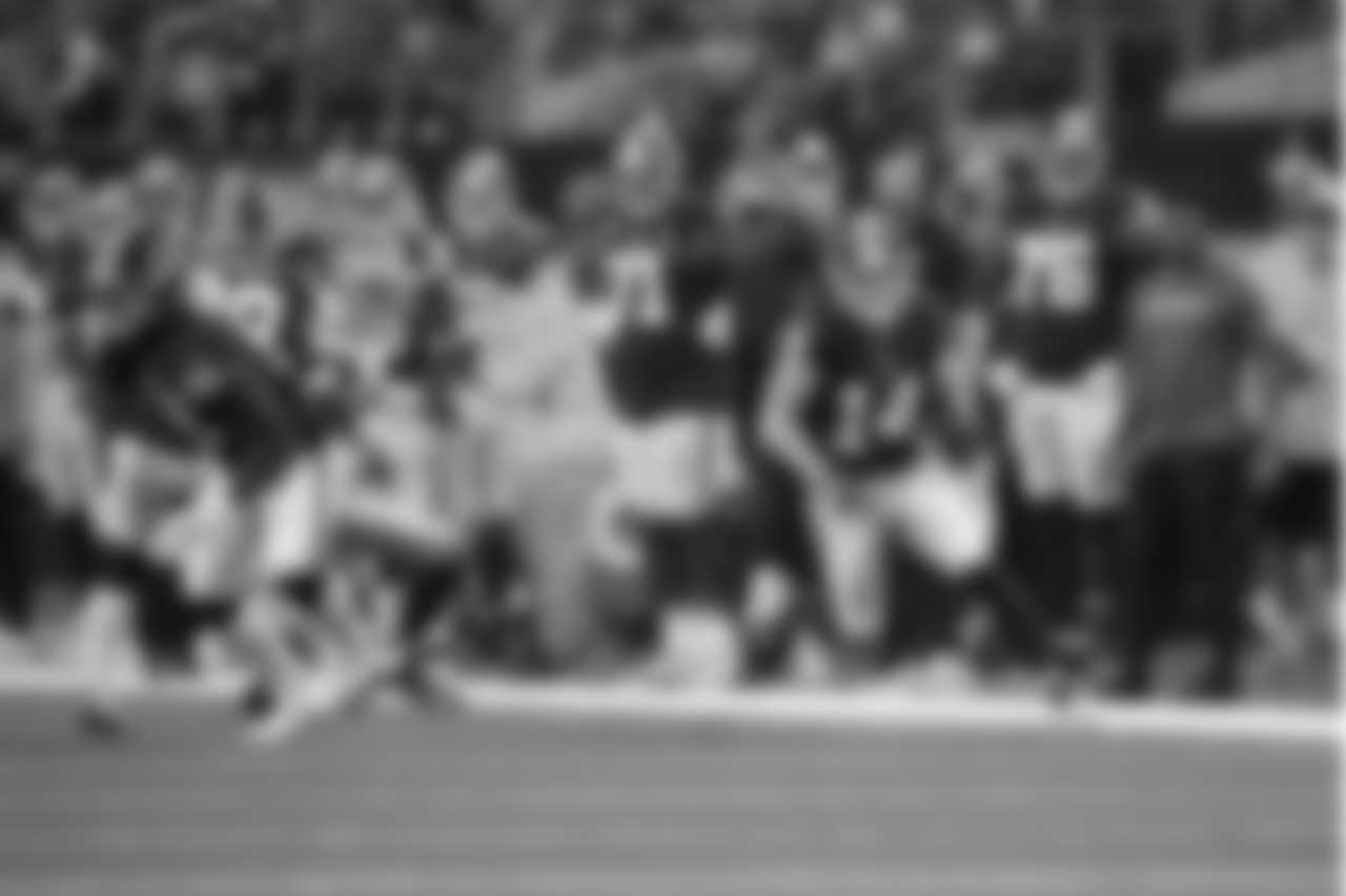 112218DALvsWAS023