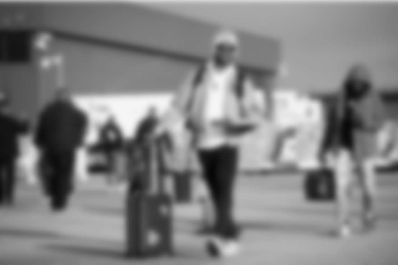 12218Travel022