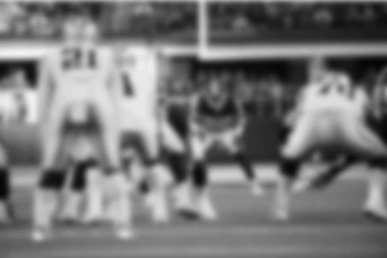 112218DALvsWAS058