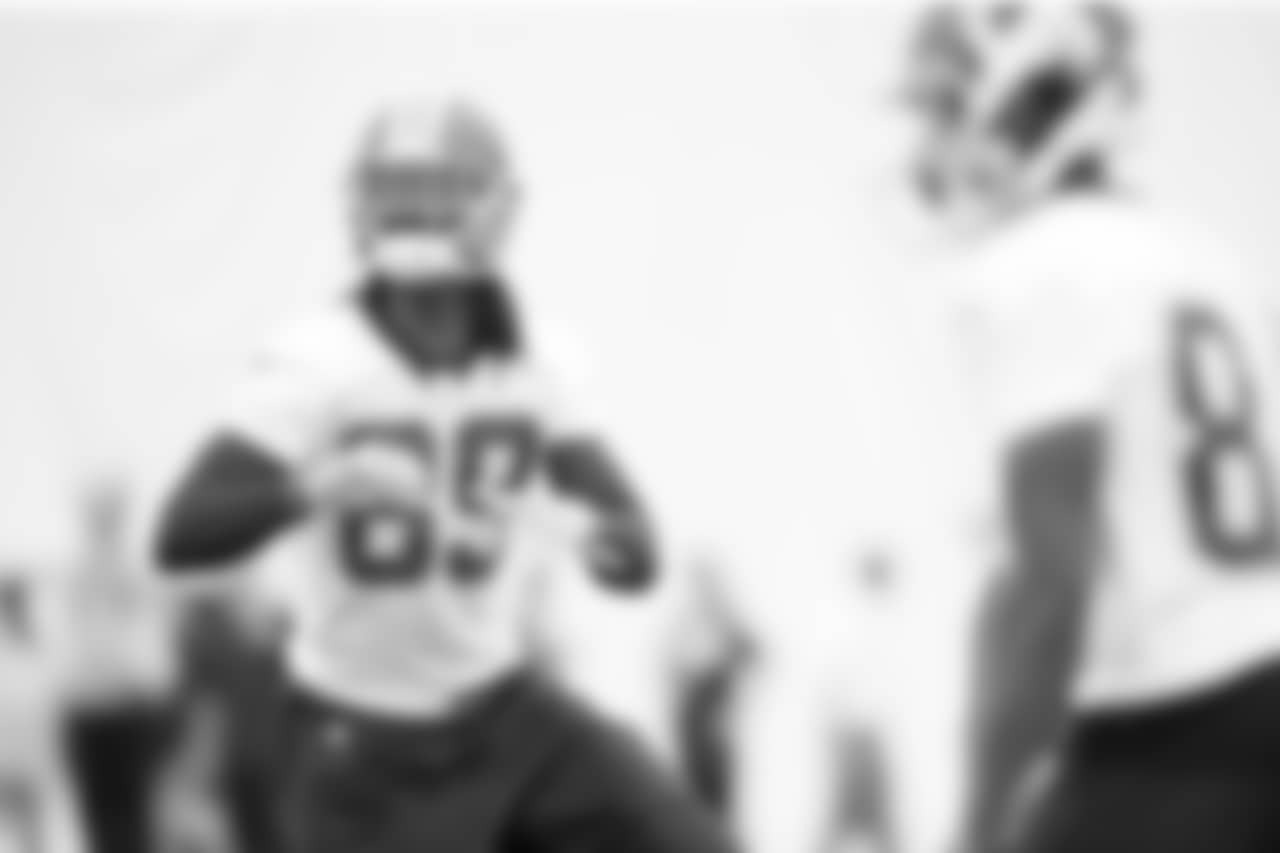 WR Cam Simms