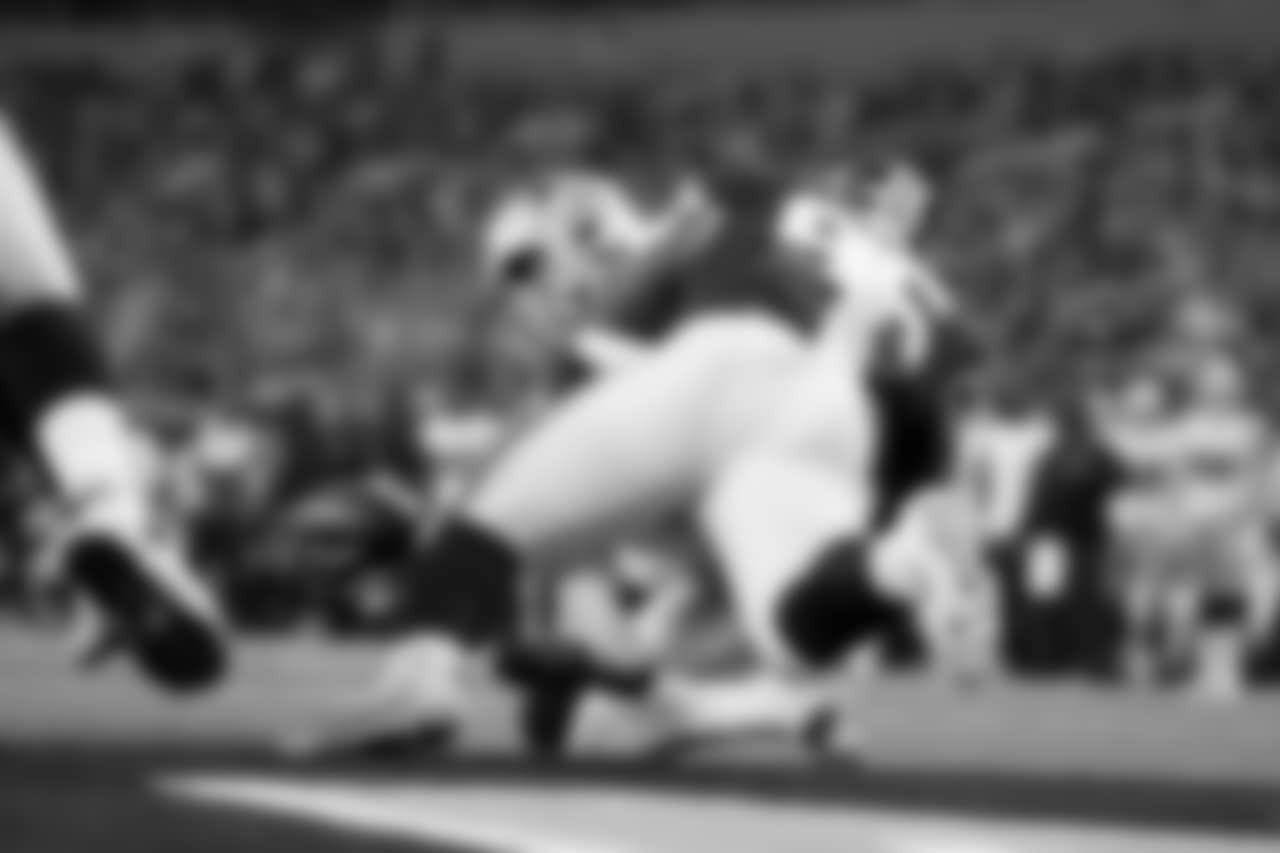 112218DALvsWAS008