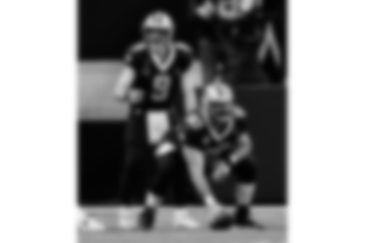 Saints 20 - Eagles 14 (W)
Divisional Game
Michael C. Hebert
