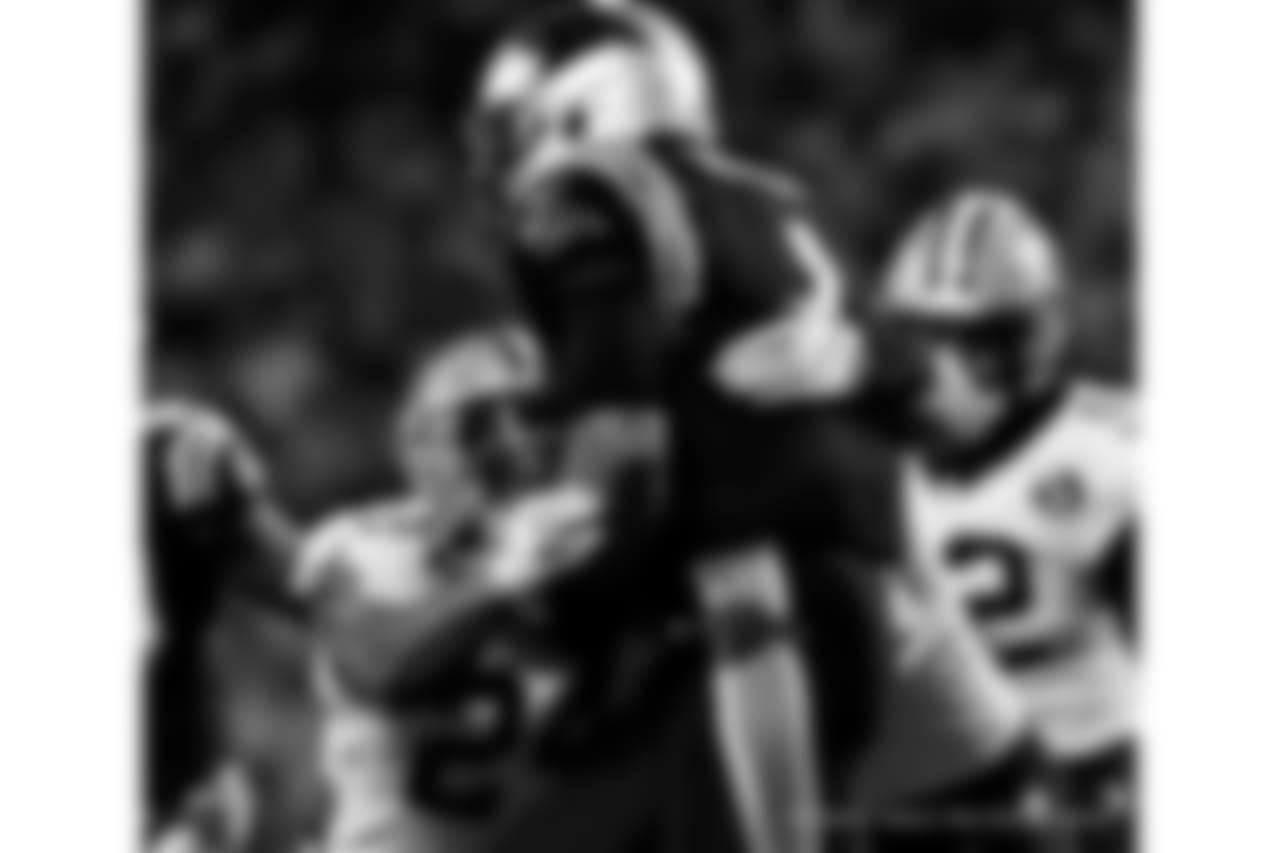 Saints 12 - Carolina 9 (W)
New Orleans Saints 2018 Season
Michael C. Hebert