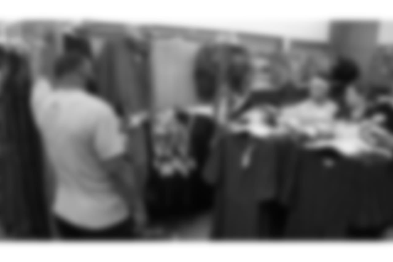 ingram-shopping-gallery-2560x1440-15