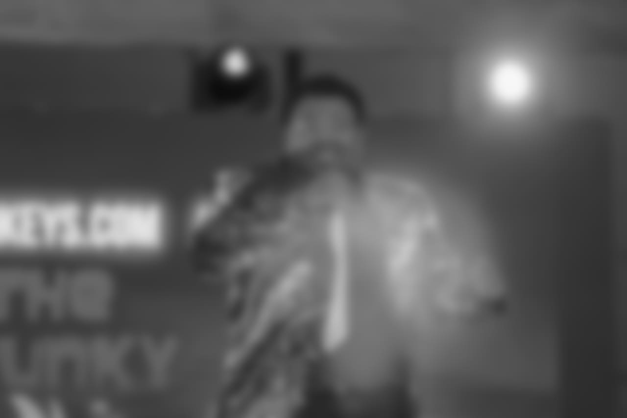 Gallery-Fans-2560-1440-0515