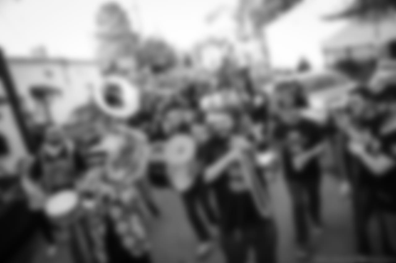 Gallery_BoycottSuperBowl53_Fans_PortOrleans-KingPin020319_07