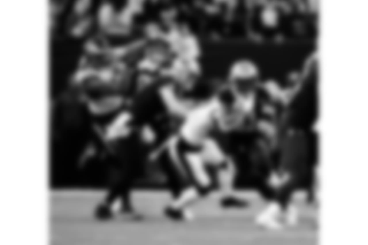 Saints 20 - Eagles 14 (W)
Divisional Game
Michael C. Hebert