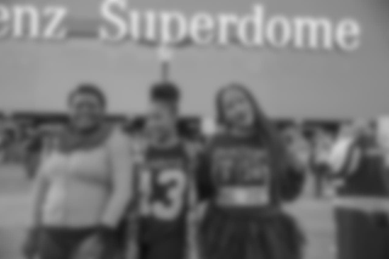 Gallery-Fans-2560-1440-1341