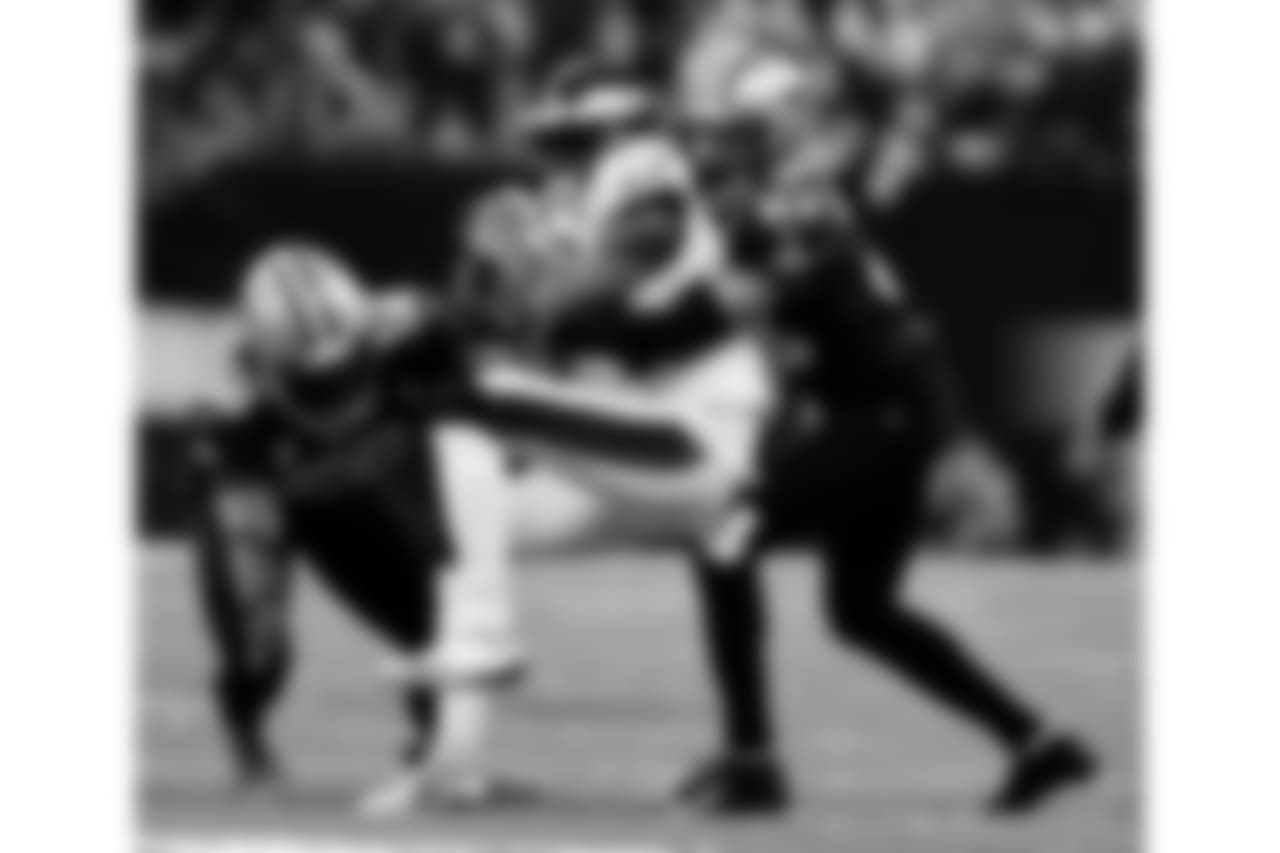 Saints 20 - Eagles 14 (W)
Divisional Game
Michael C. Hebert