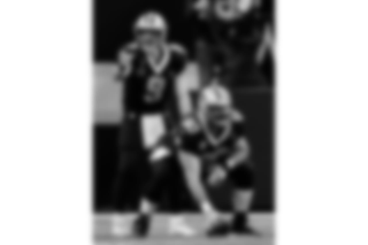 Saints 20 - Eagles 14 (W)
Divisional Game
Michael C. Hebert