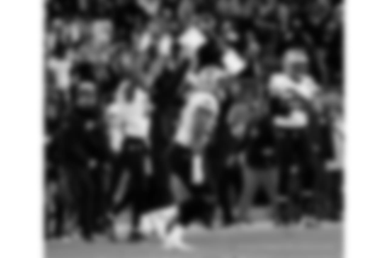 Saints 12 - Carolina 9 (W)
New Orleans Saints 2018 Season
Michael C. Hebert