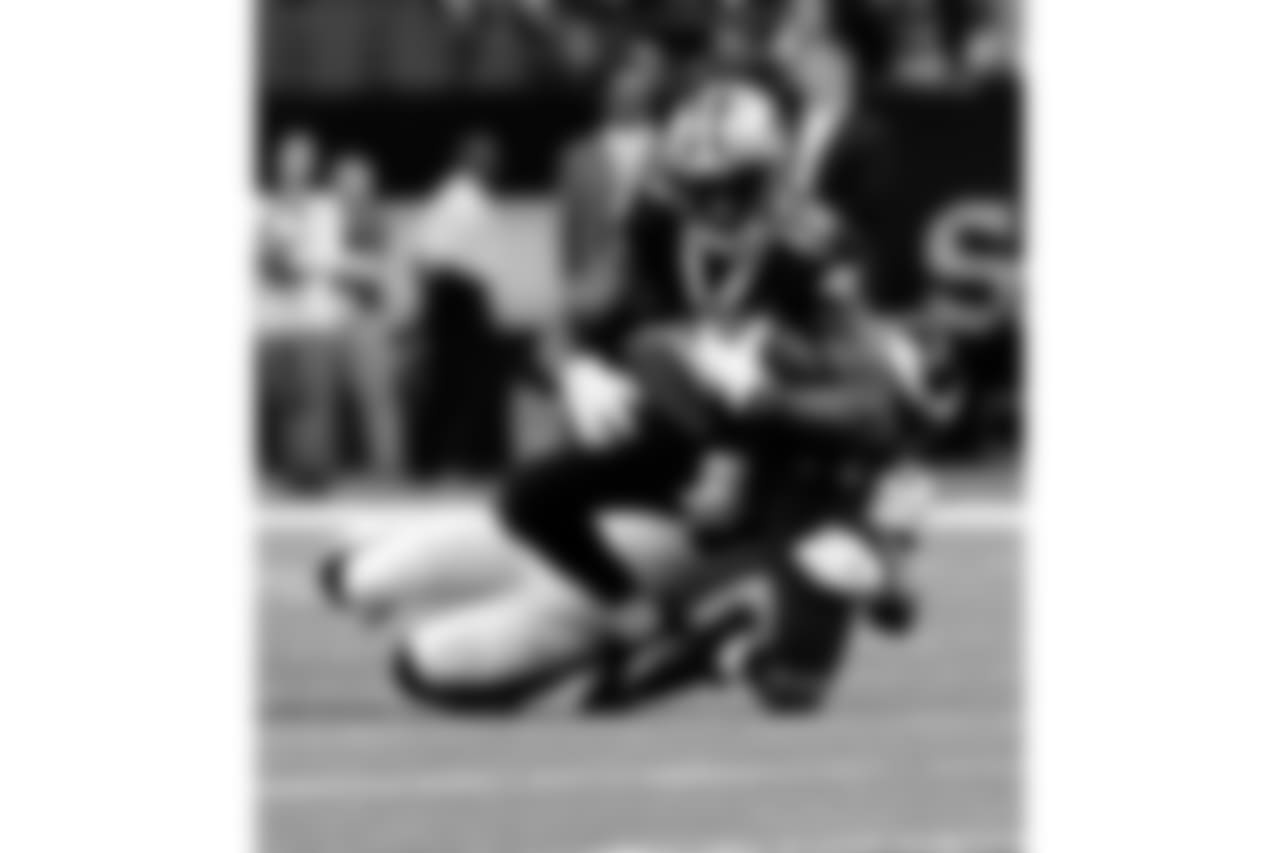 Saints 20 - Eagles 14 (W)
Divisional Game
Michael C. Hebert