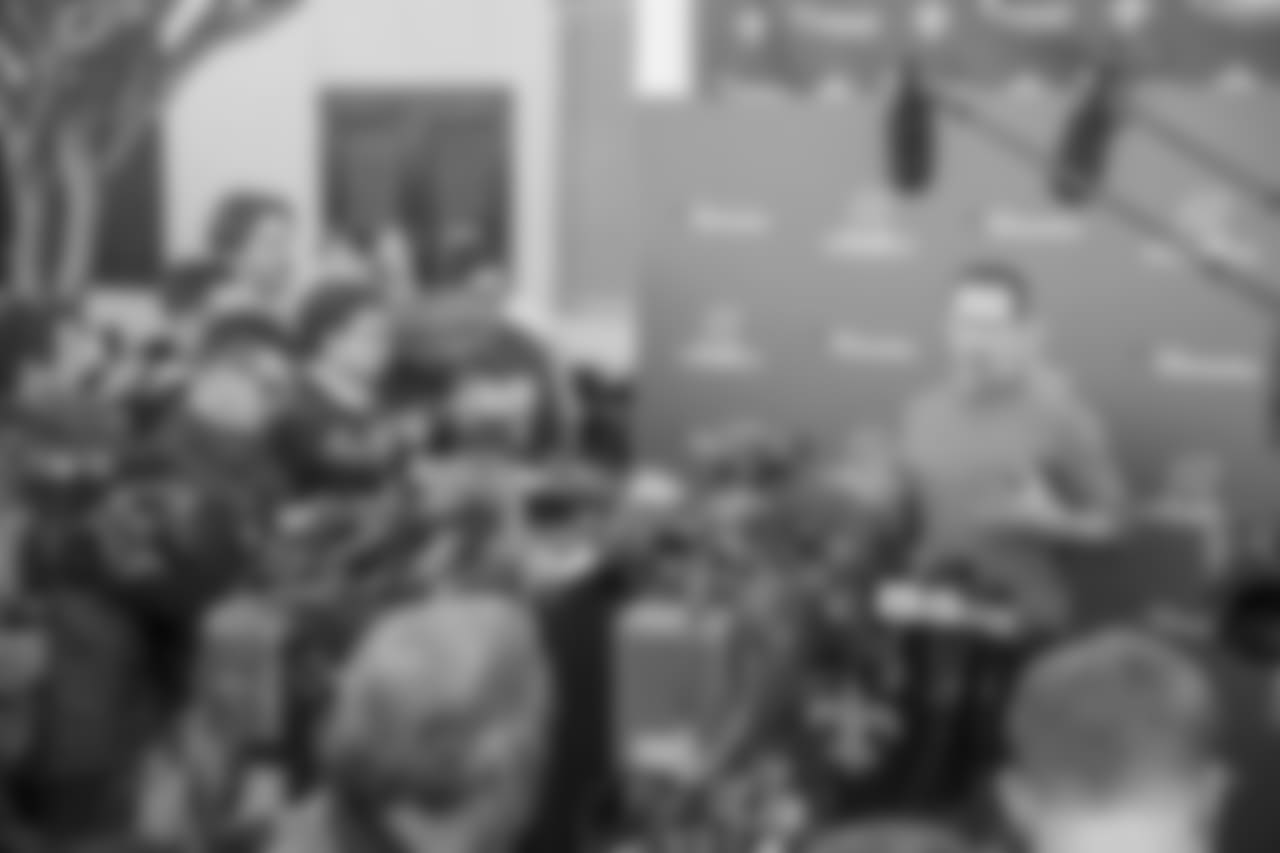 Gallery-playoff-practice-2560-14400310