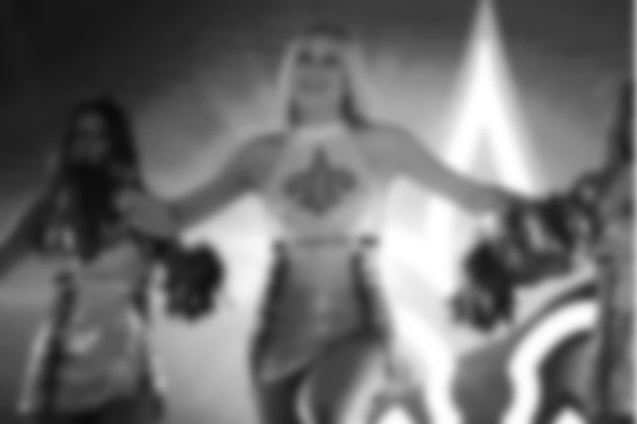 Gallery_Faces_Saintsations_gabbyb010419_07