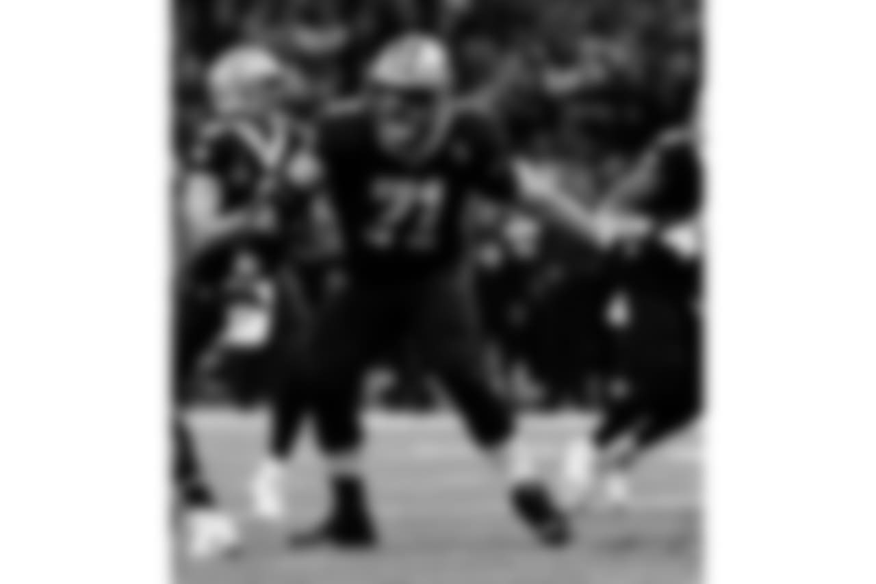 Saints 20 - Eagles 14 (W)
Divisional Game
Michael C. Hebert