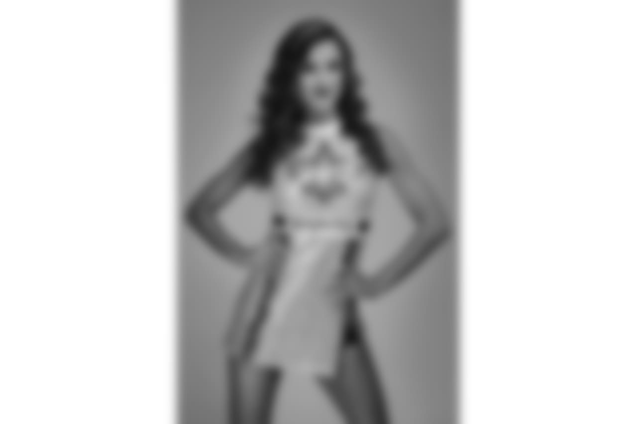 Gallery_Faces_Saintsations_SarahB_011819_08