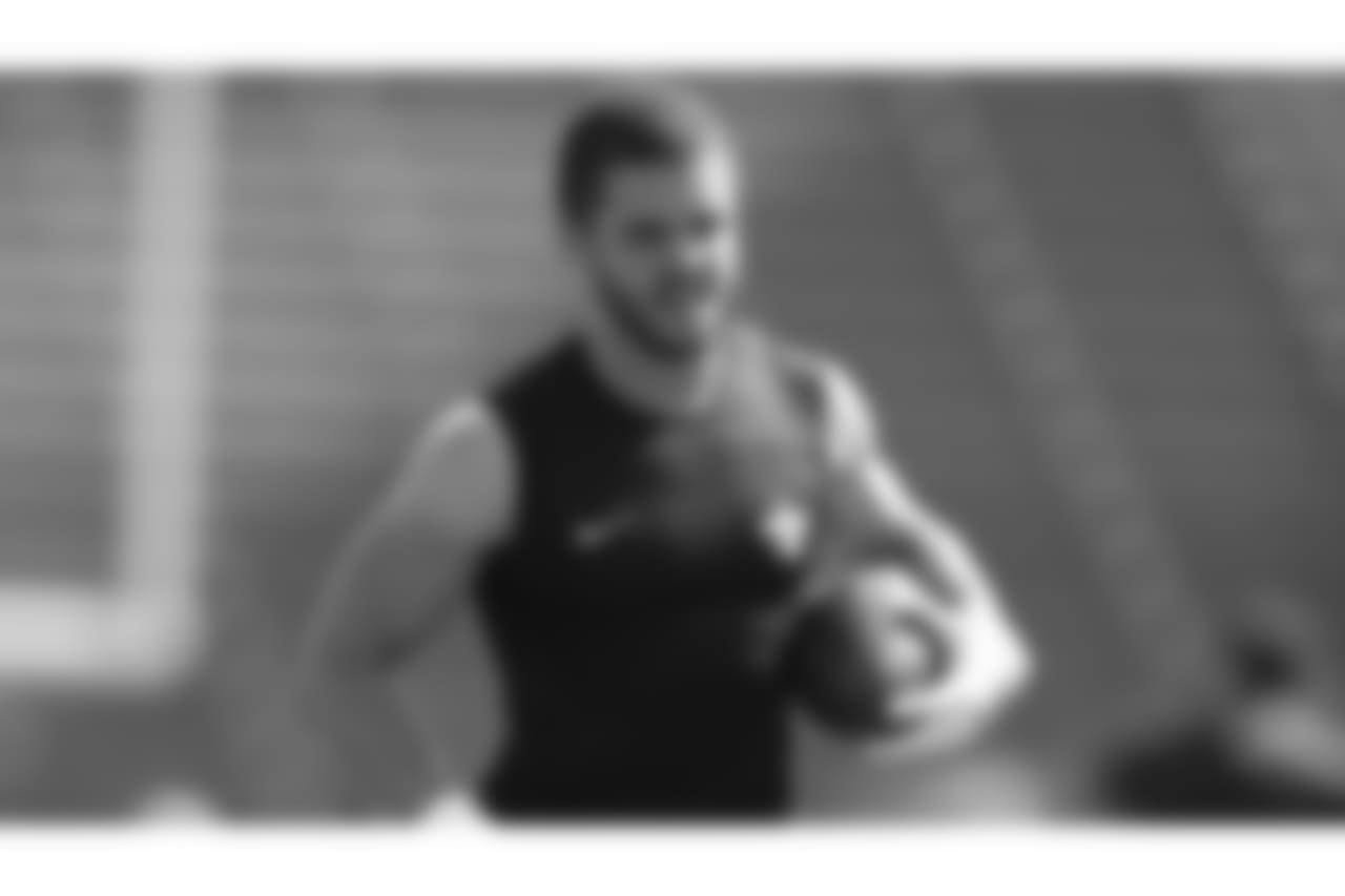 Austin Carr