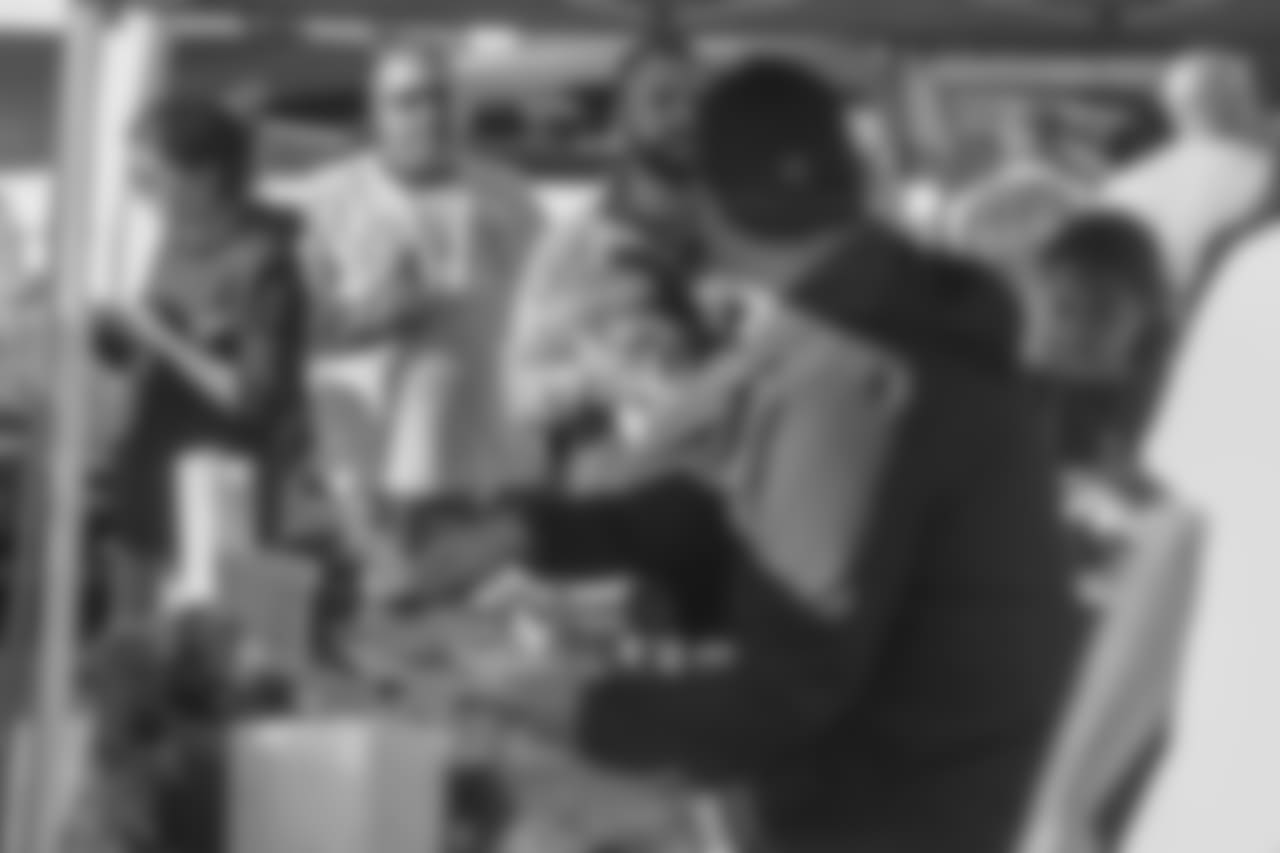 Gallery-Fans-2560-1440-0965