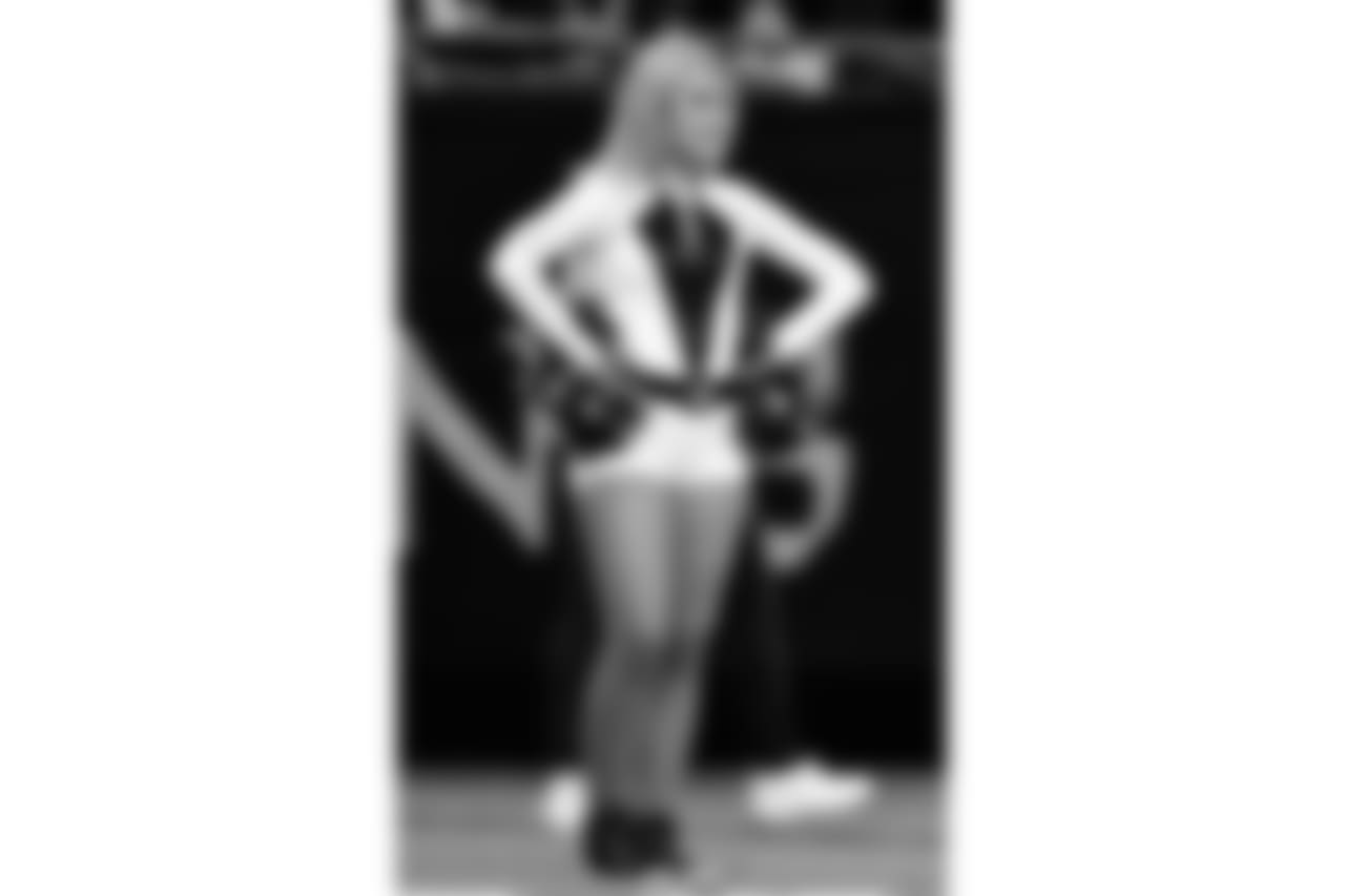 Gallery_Faces_Saintsations_gabbyb010419_10