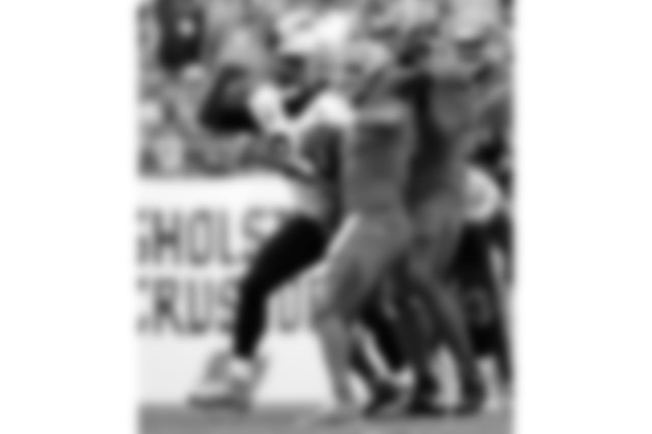 Saints 28 - Bucs 14 (W)
South Division Champions
New Orleans Saints 2018 Season
Michael C. Hebert