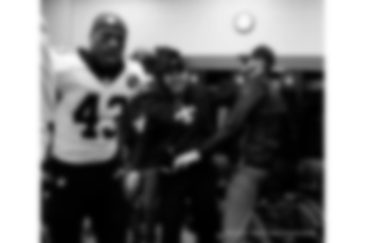 Saints 12 - Carolina 9 (W)
New Orleans Saints 2018 Season
Michael C. Hebert
