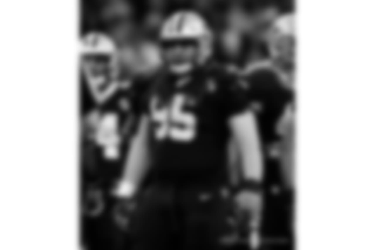 Saints 20 - Eagles 14 (W)
Divisional Game
Michael C. Hebert