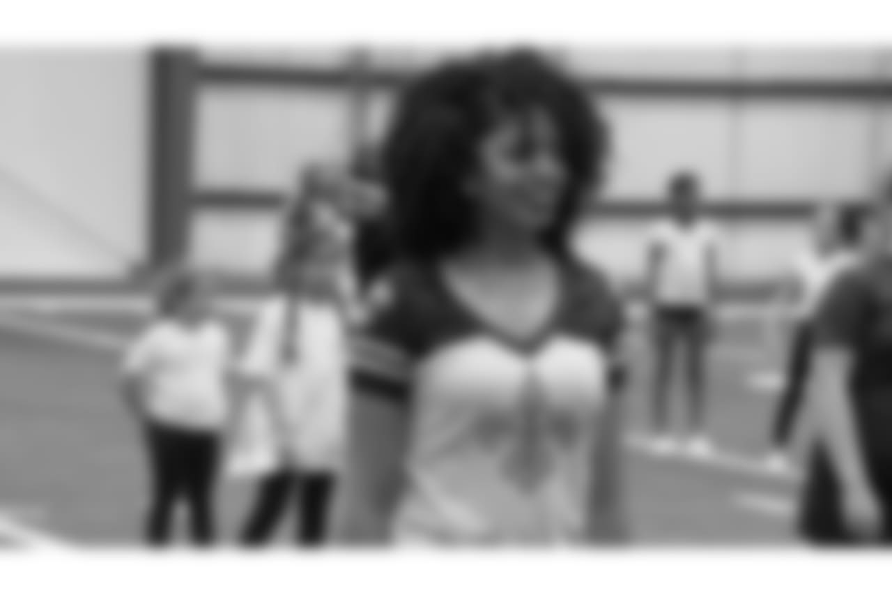 Gallery_Faces_Saintsations_Morgan_011819_02