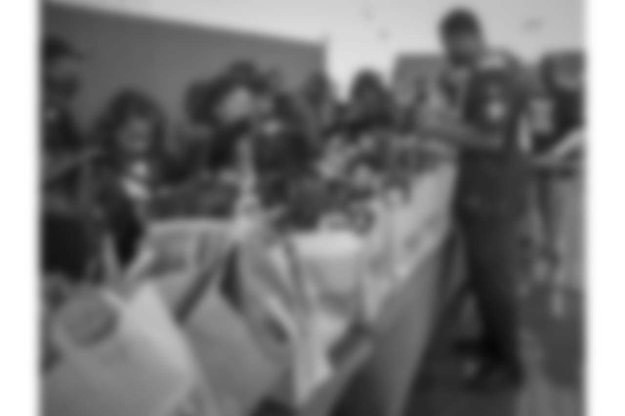 2560-1440-Gallery-saints-YMCA_Turkey-0473