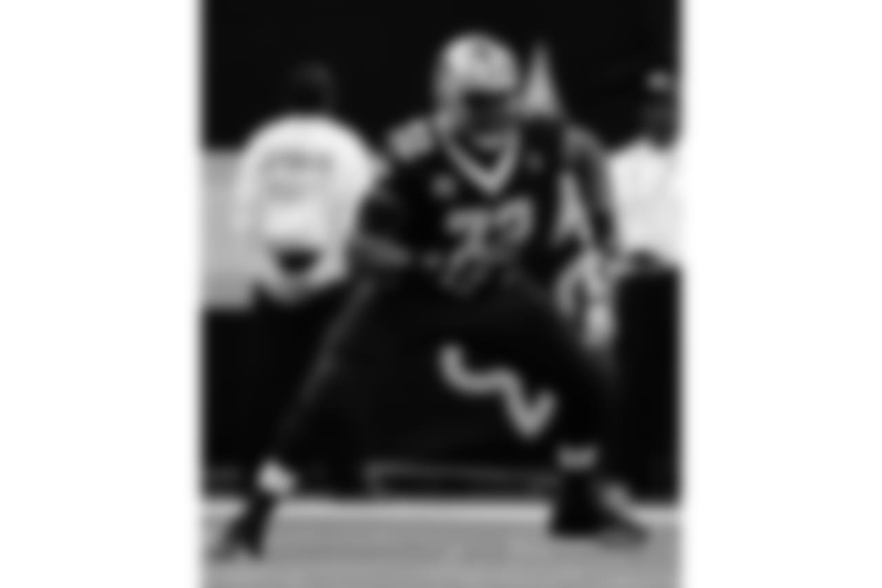 Saints 20 - Eagles 14 (W)
Divisional Game
Michael C. Hebert