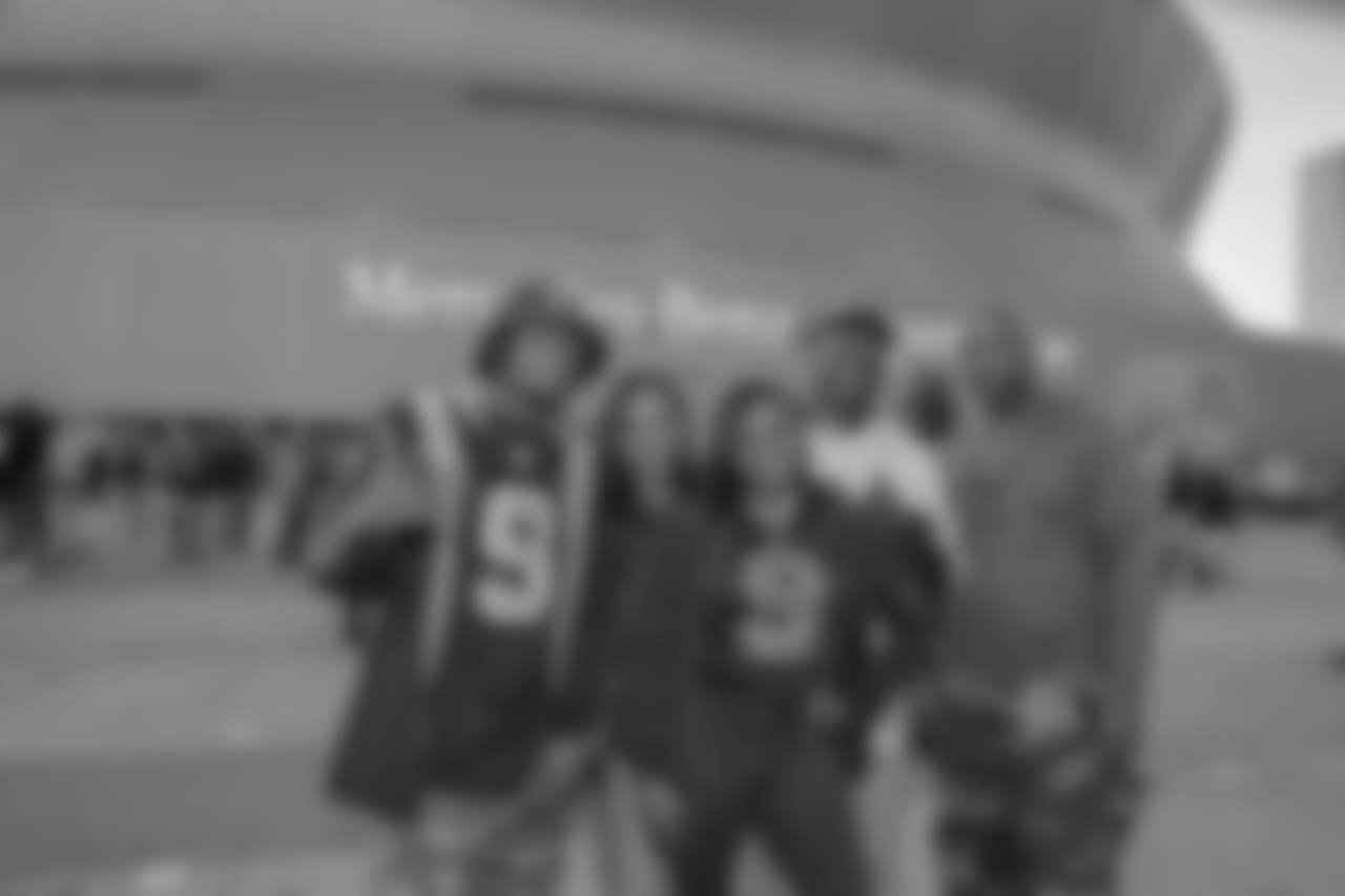 Gallery-Fans-2560-1440-1346