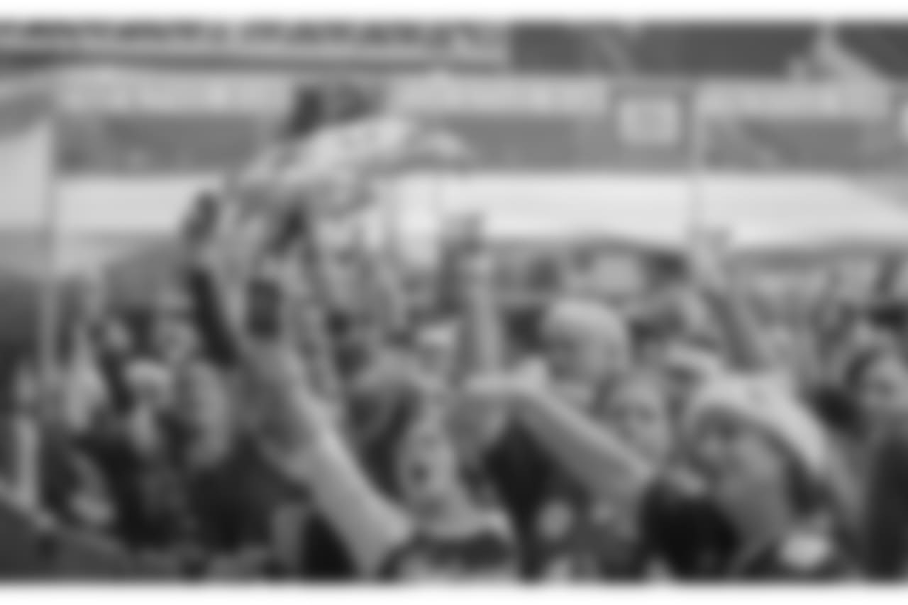 Gallery-Champions-2560-1440-318_1