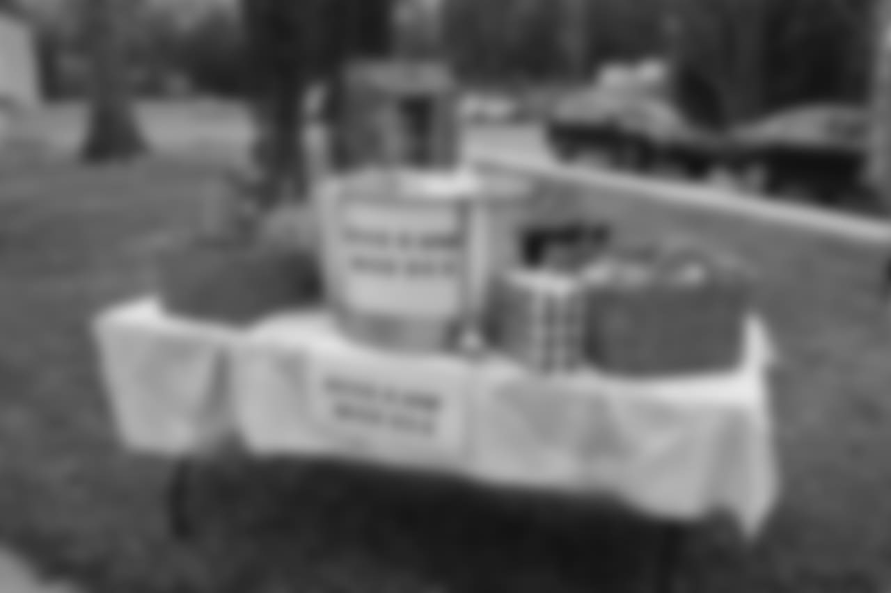 Gallery_BoycottSuperBowl53_Fans_Church020319_06