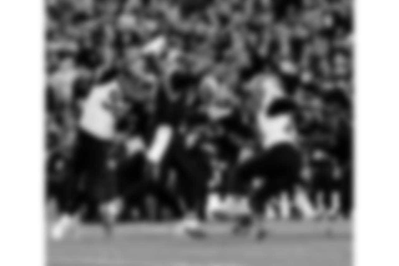 Saints 12 - Carolina 9 (W)
New Orleans Saints 2018 Season
Michael C. Hebert