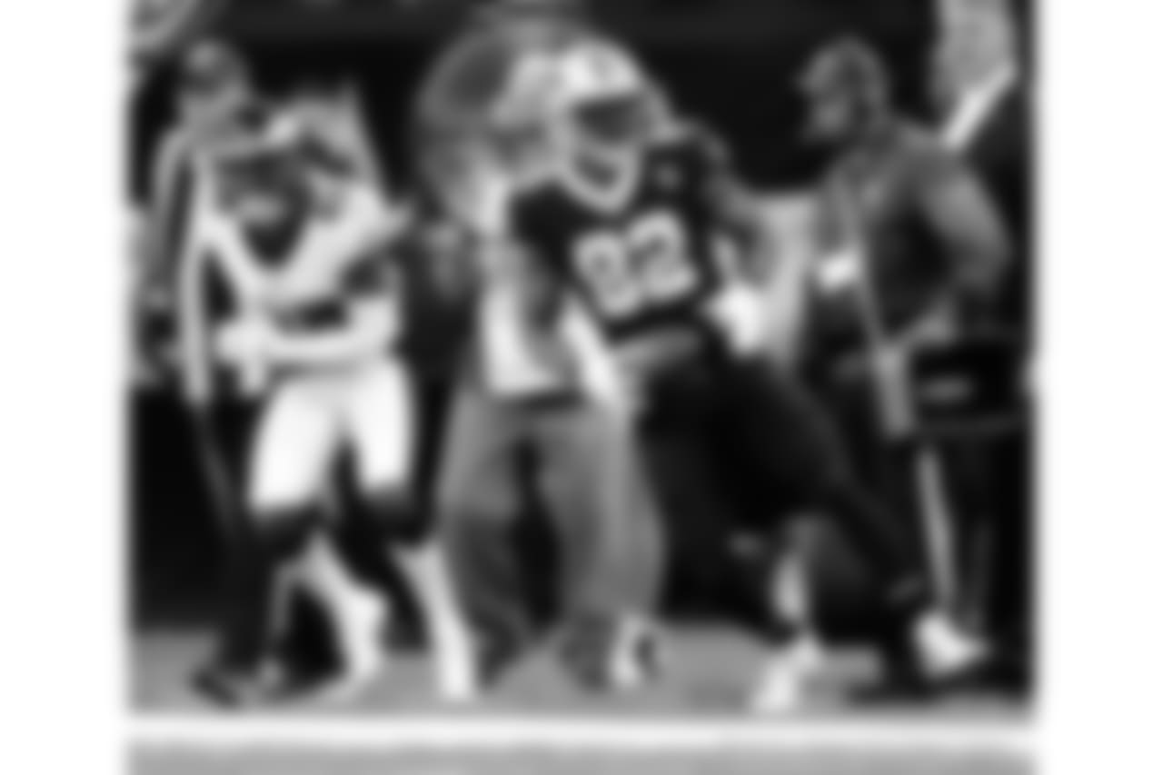 Saints 20 - Eagles 14 (W)
Divisional Game
Michael C. Hebert